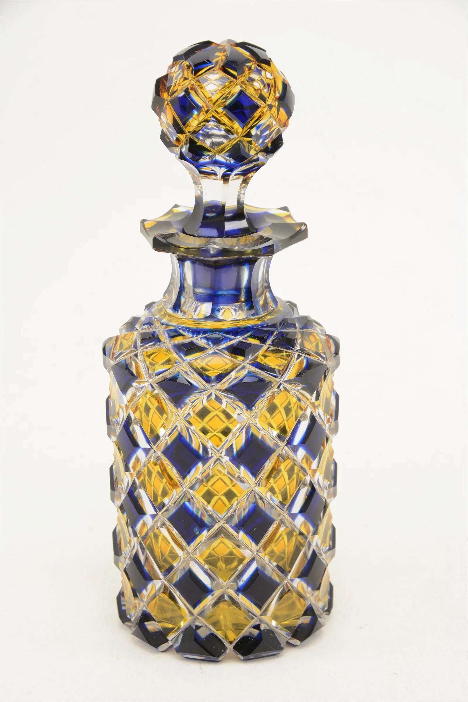 DA4-012: Superb quality 19th Century Bohemian Cut Lead Crystal Bottle W/ Stopper