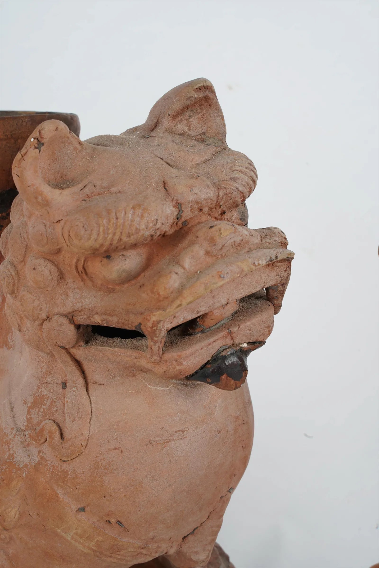 DA5-020: LATE 19TH CENTURY PAIR OF CHINESE TERRA COTTA FOO LIONS