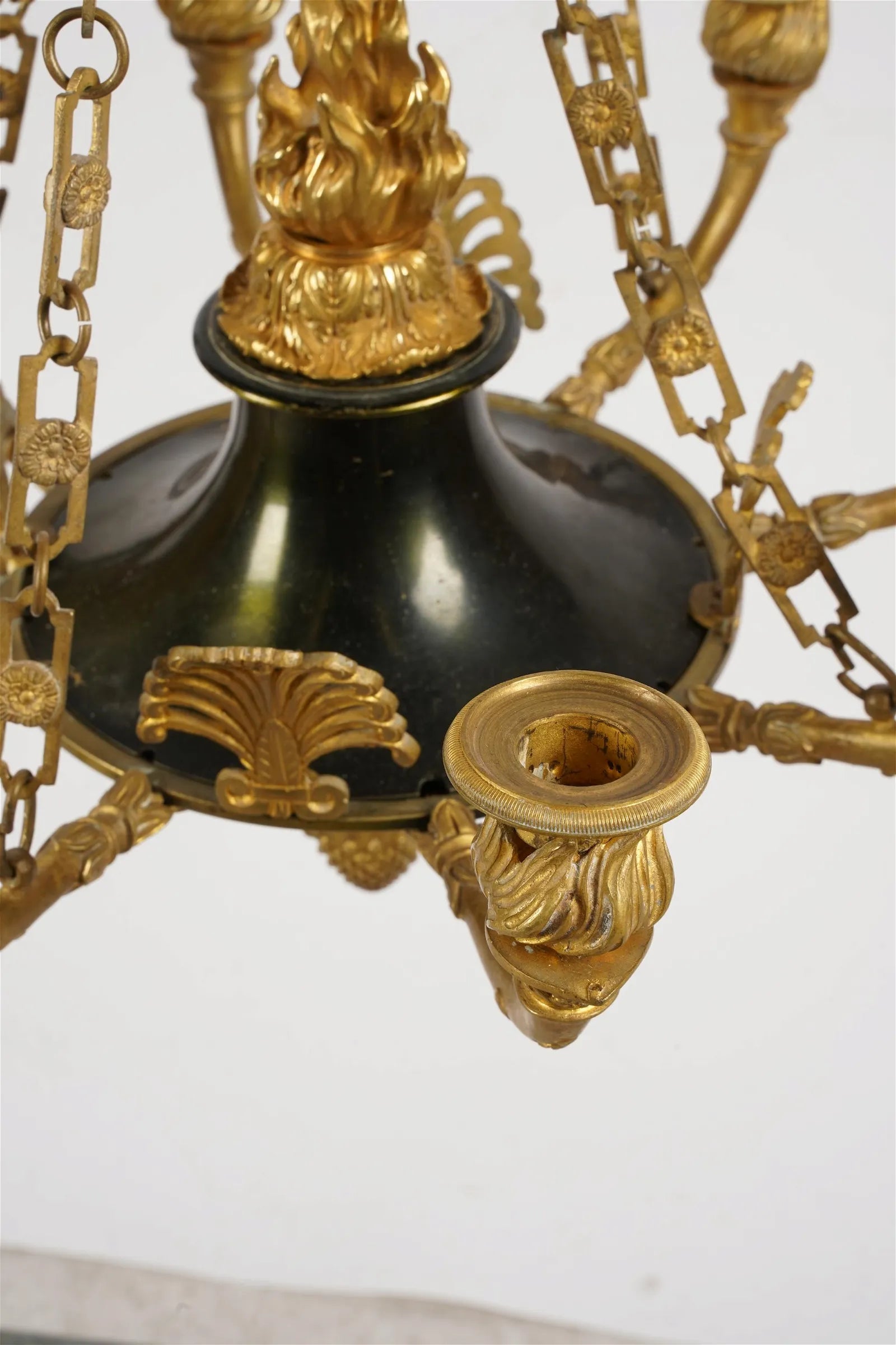 AL1-061: EARLY 20TH CENTURY FRENCH EMPIRE STYLE GILT METAL 8 LIGHT CHANDELIER