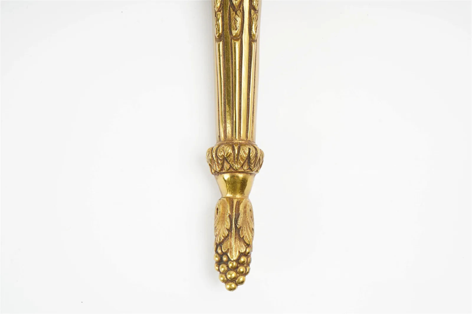 AL3-005: PAIR OF EARLY 20TH CENTURY FRENCH NEOCLASSICAL STYLE BRASS 2 LIGHT SCONCES