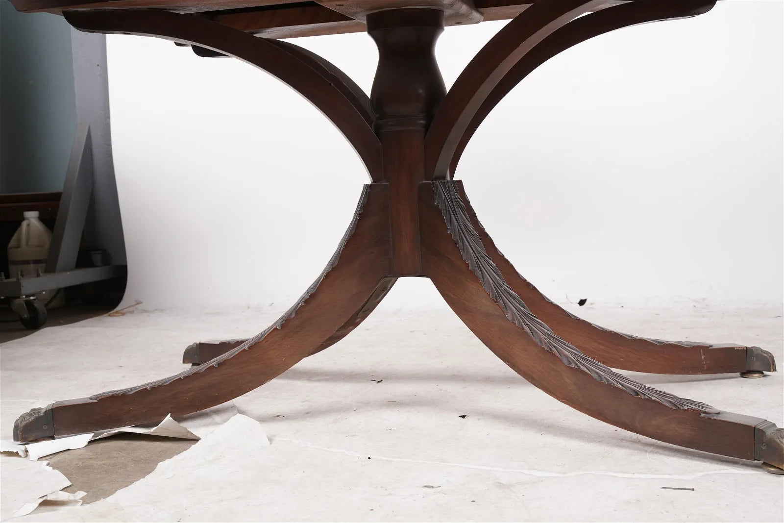 AF1-155: Antique Early 20th C English Regency Style Mahogany Drop Leaf Dining Table w/ Leaves
