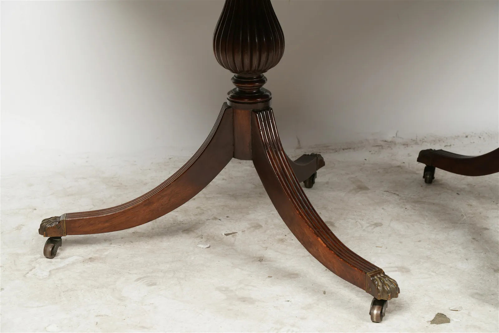 AF1-090: Antique Early 19th C English Regency Double Pedestal Mahogany Dining Table