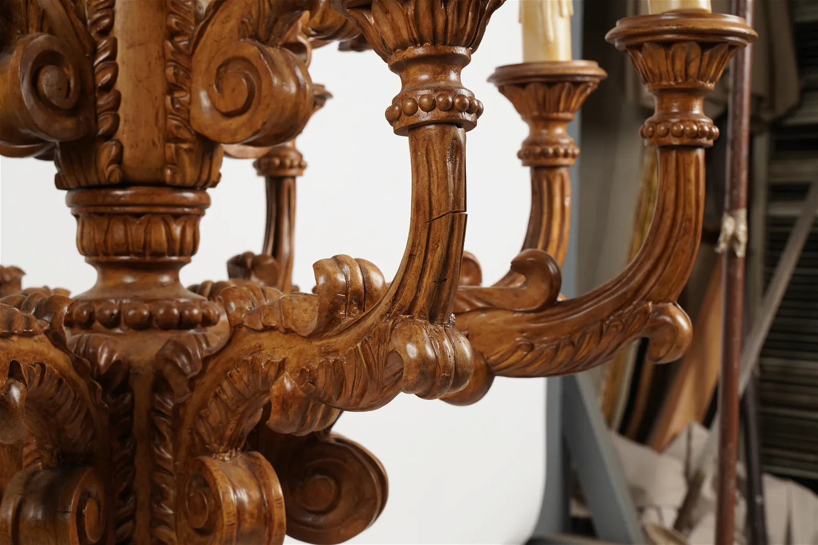 AL1-066:  Late 20th C Carved Wood 12 Light French Provincial Style Chandelier From the Larry Flynt Estate
