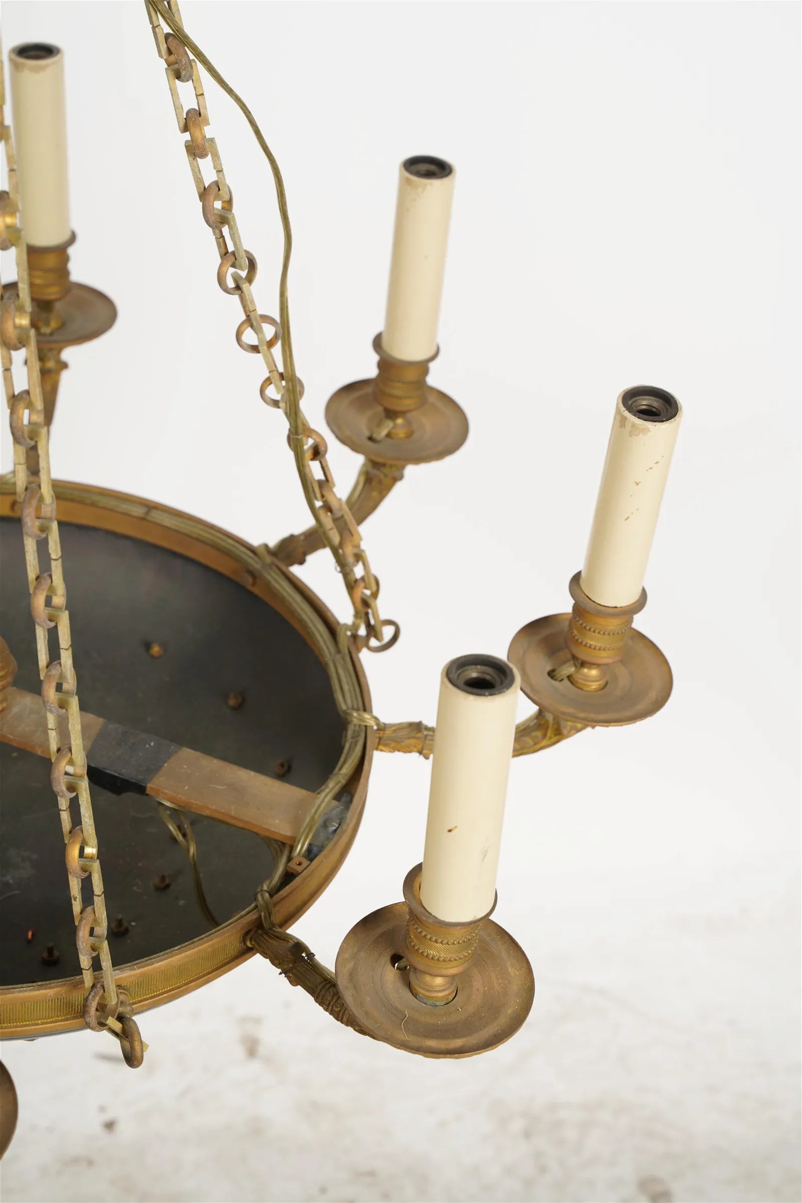 AL1-065: LATE 19TH CENTURY FRENCH EMPIRE STYLE GILT METAL 8 LIGHT CHANDELIER