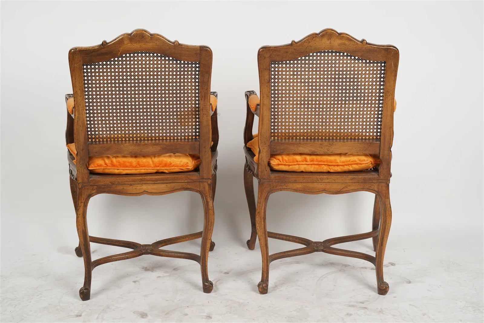 AF2-270: Vintage Pair of Mid 20th Century French Carved Oak Louis XV Style Fauteuil