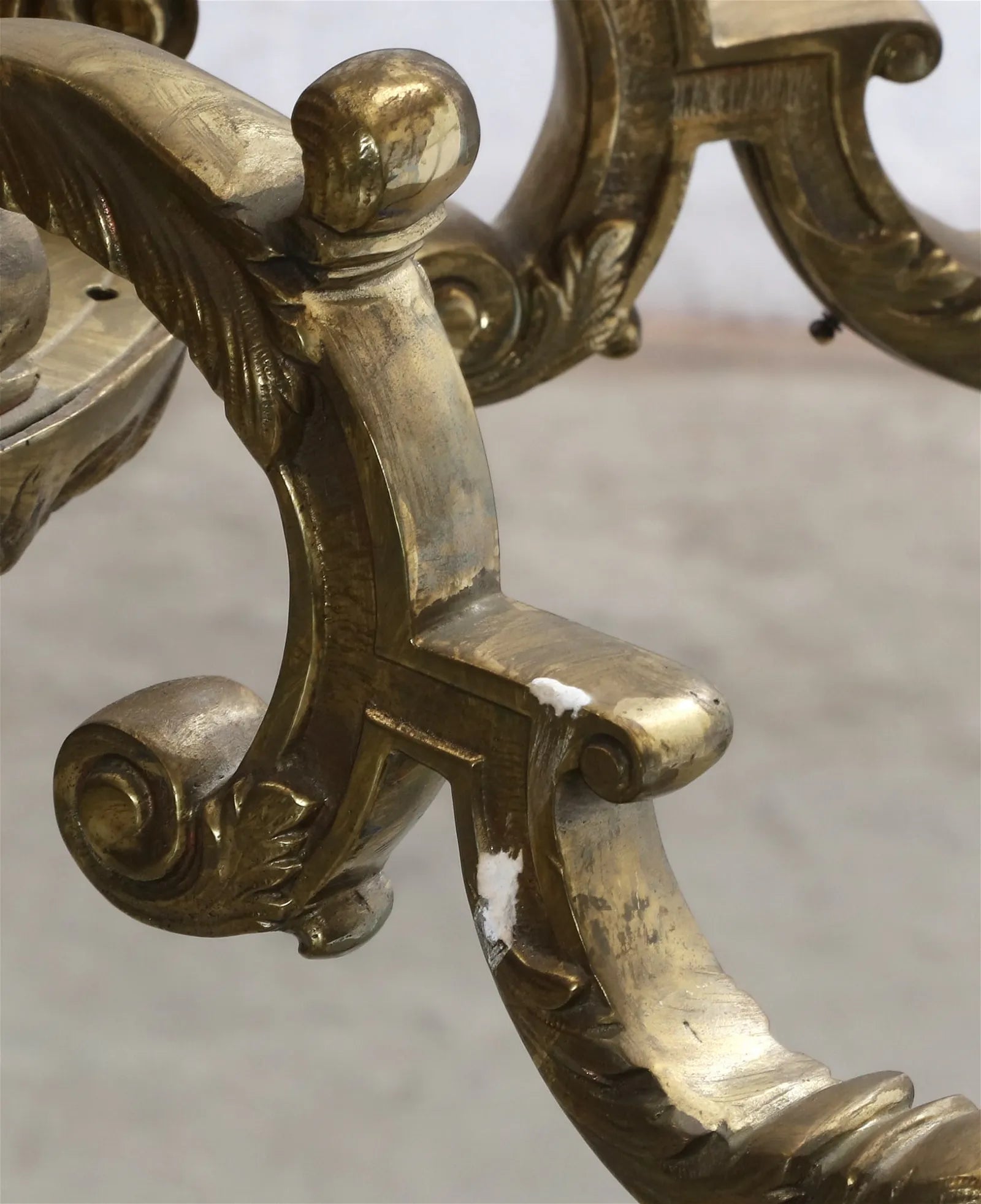 AL1-069: Early 20th Century French Regency Style Gilt Brass 9 Light Chandelier