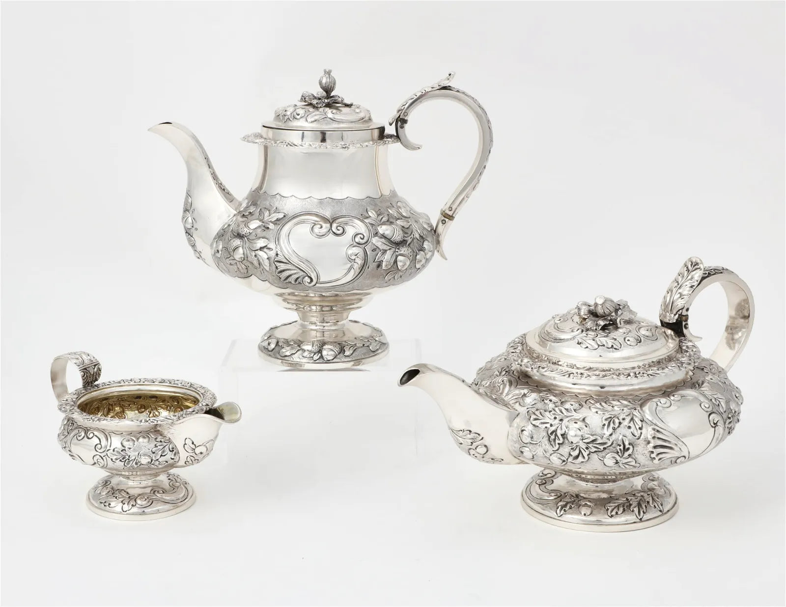 DA2-009: Circa 1825 George IV Silver Partial Tea and Coffee Service - Napthali Hart, London