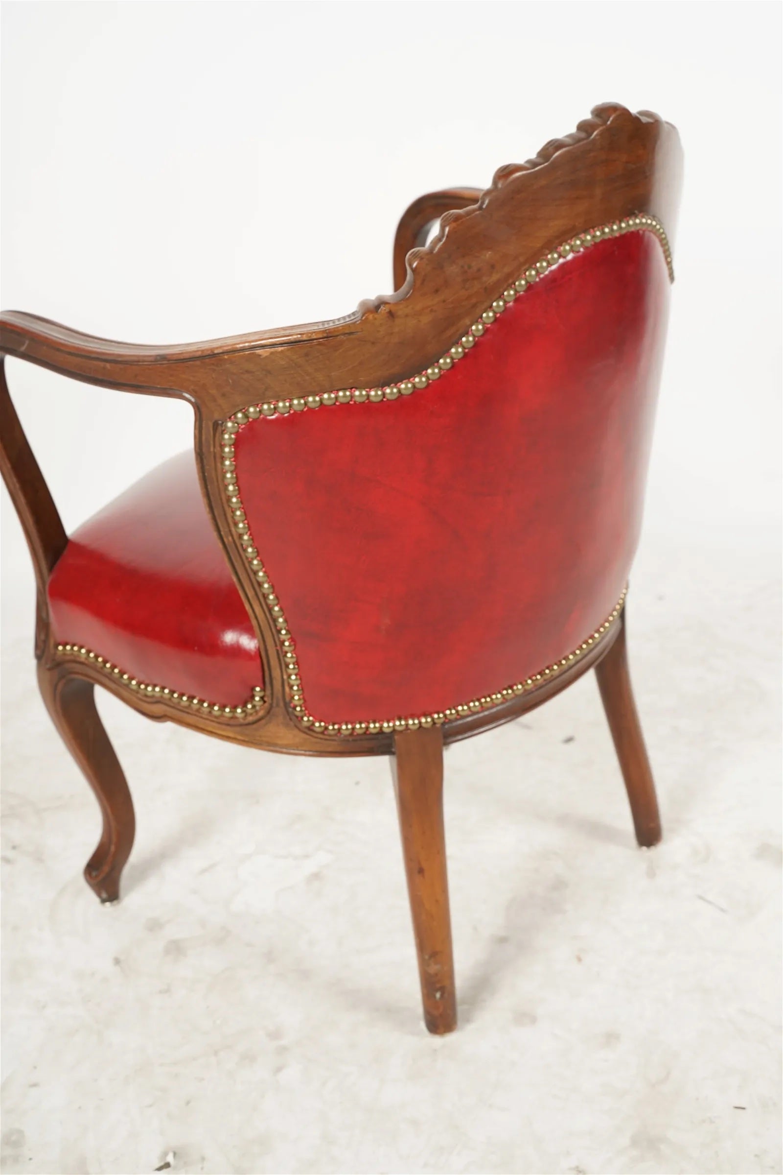 AF2-158: Antique Early 20th Century Rococo Style Carved Walnut Arm Chair W/ Red Leather Upholstery