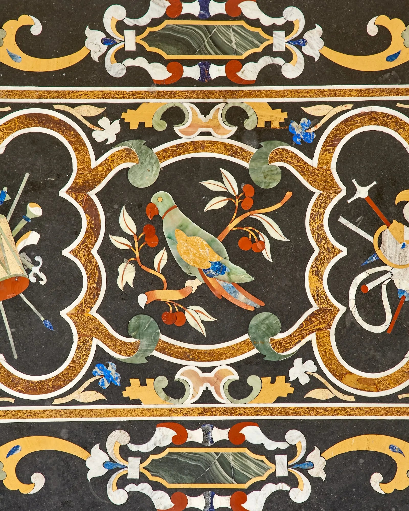 AF1-029: Antique Early 19th Century Italian Renaissance Style Pietra Dura Table