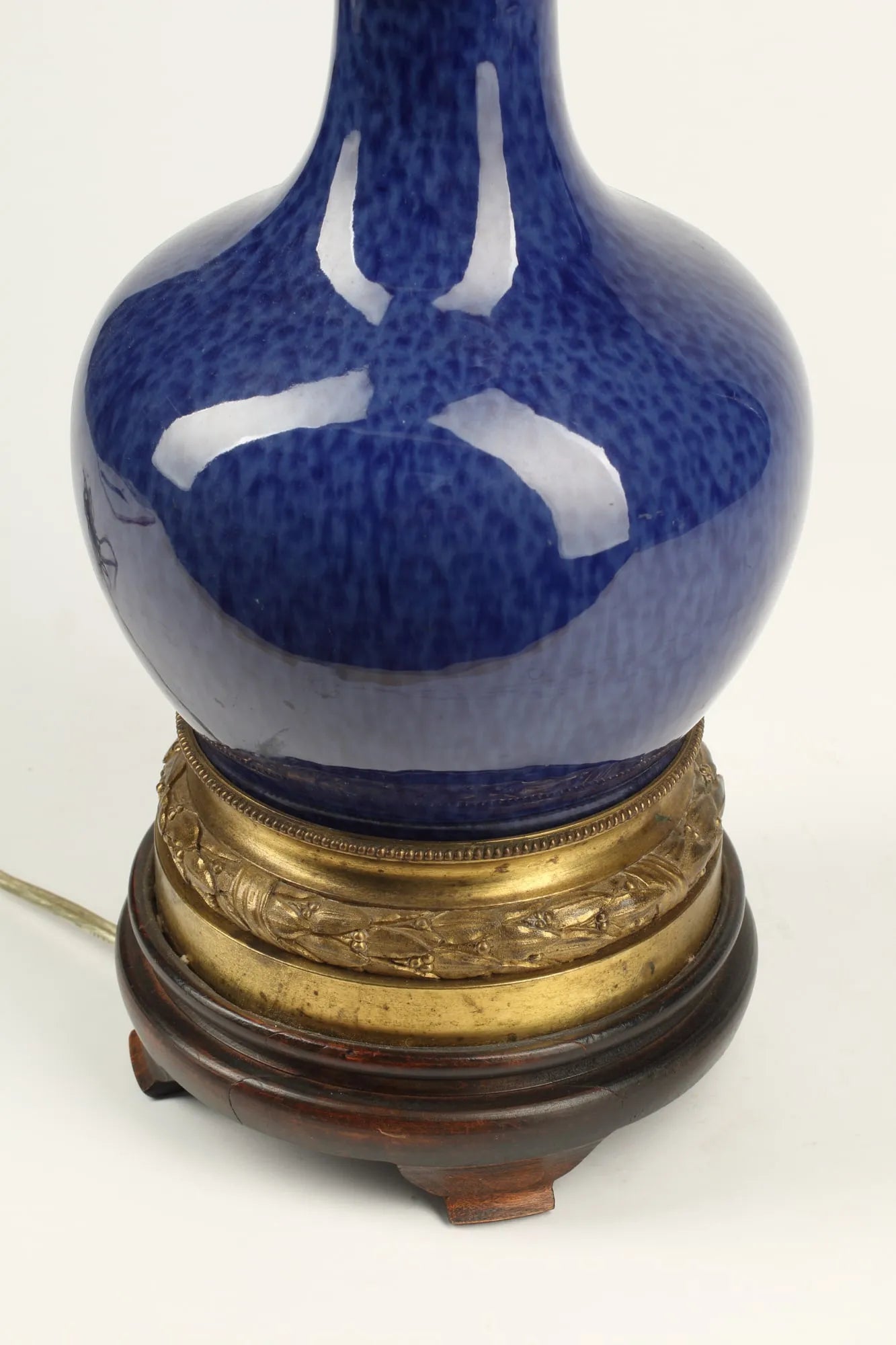 AL2-021: A Chinese Porcelain and Bronze Vase Mounted as a Lamp - Circa 1920