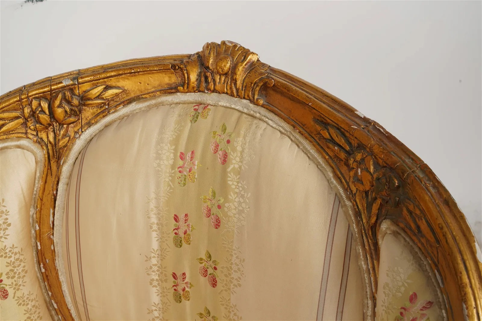 AF2-410: Antique Late 19th Century French Louis XVI Gilt Wood Bergere