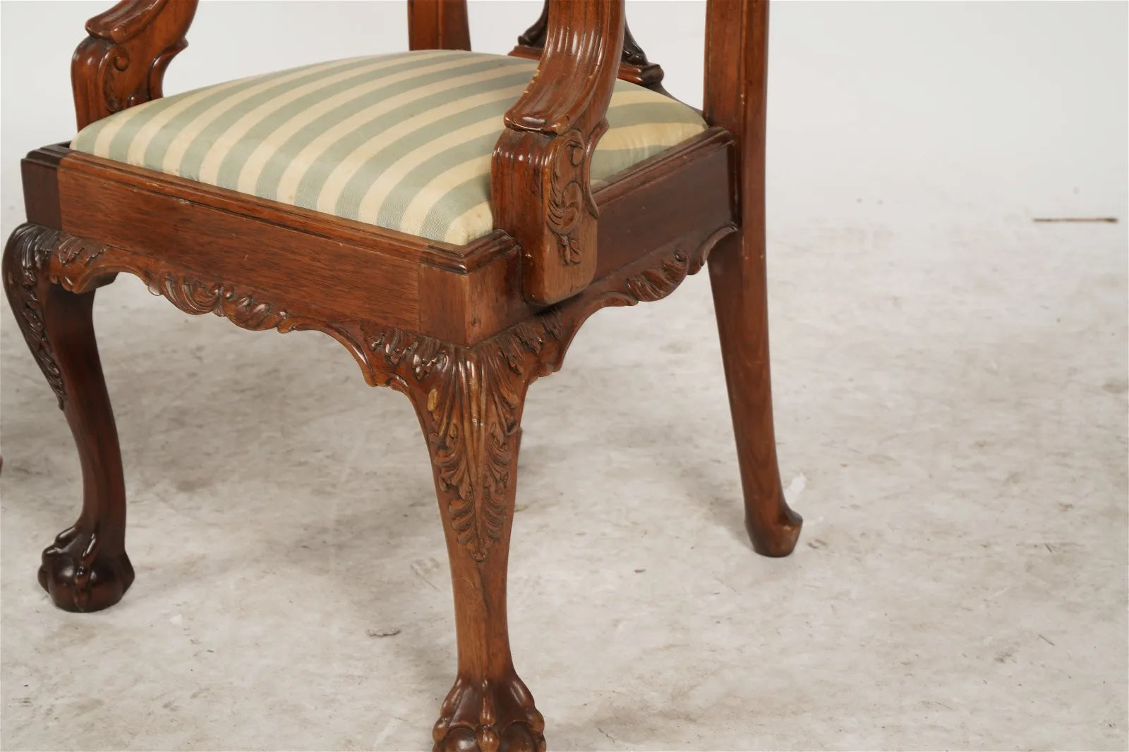 AF2-411: Antique Pair of Early 20th Century Carved Mahogany Chippendale Style Child's Chair