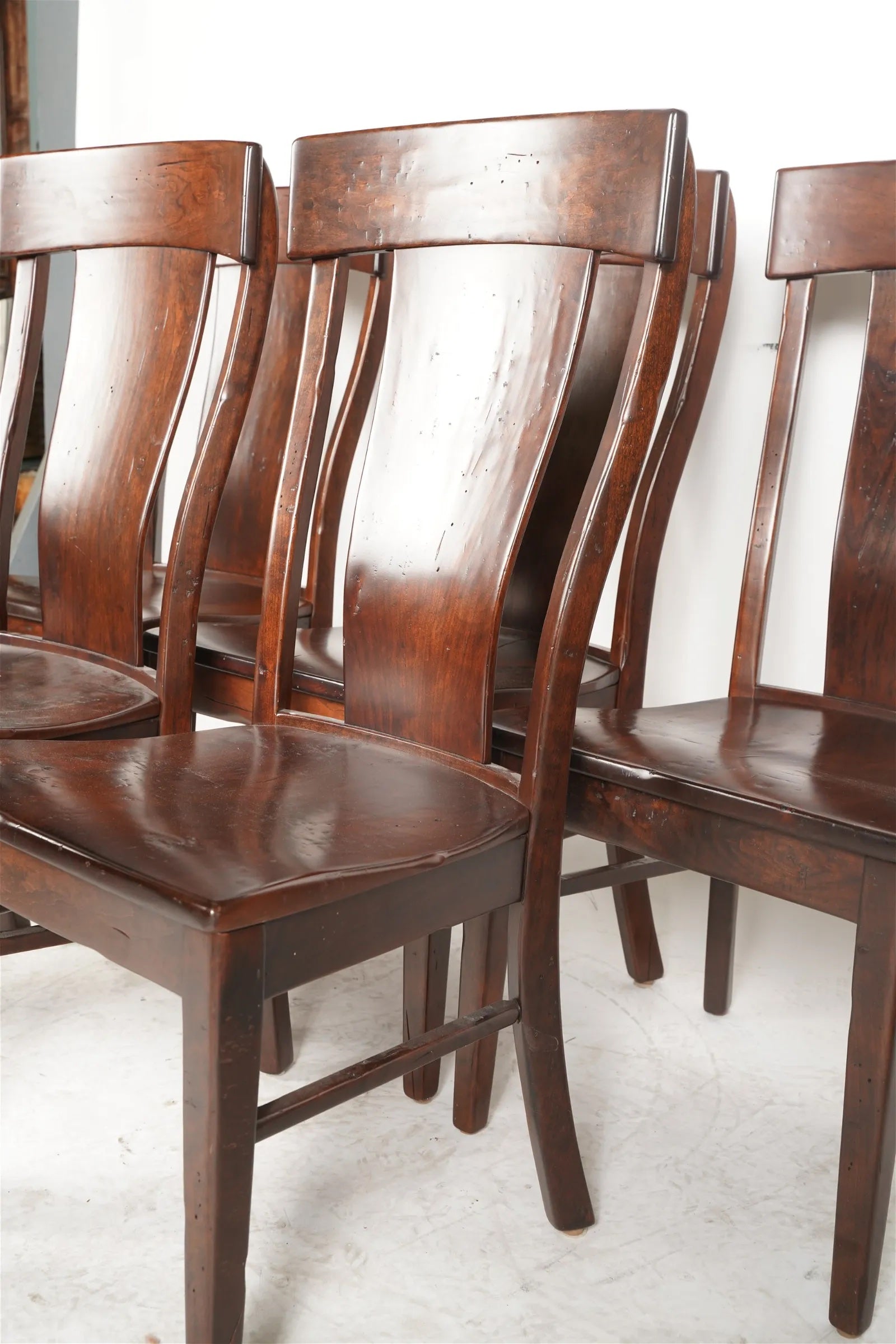 AF2-412: VINTAGE SET OF 6 SIMPLY AMISH CHERRY WOOD T BACK DINING CHAIRS