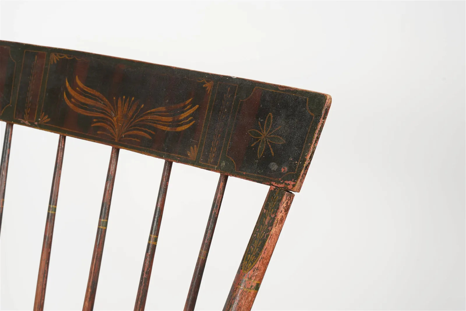 AF2-416: Antique Late 18th Century American Colonial Decorative Painted Rocking Chair