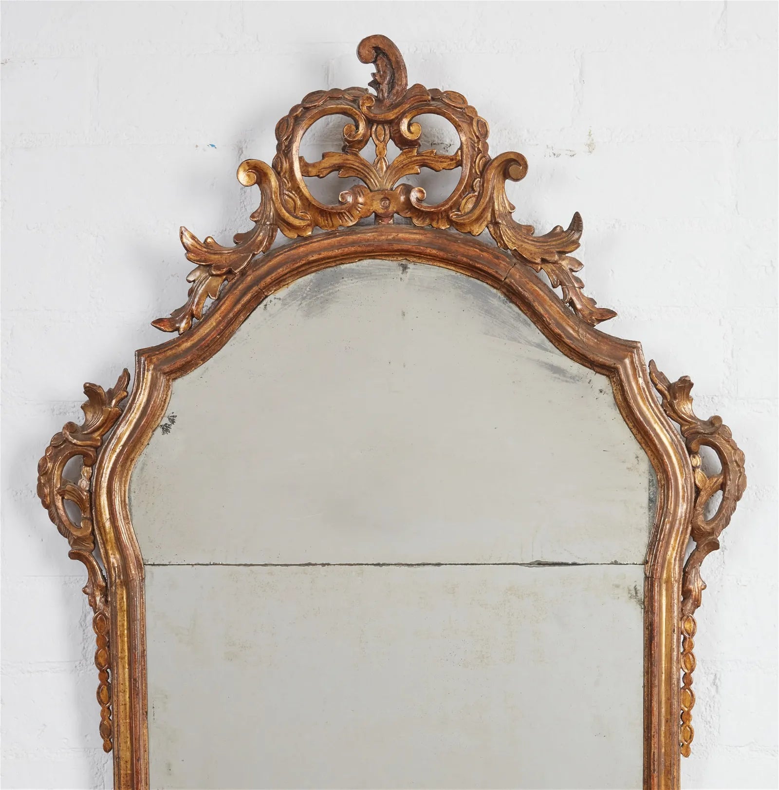 AF7-004: Antique Italian Rococo Giltwood Mirror Mid 18th Century