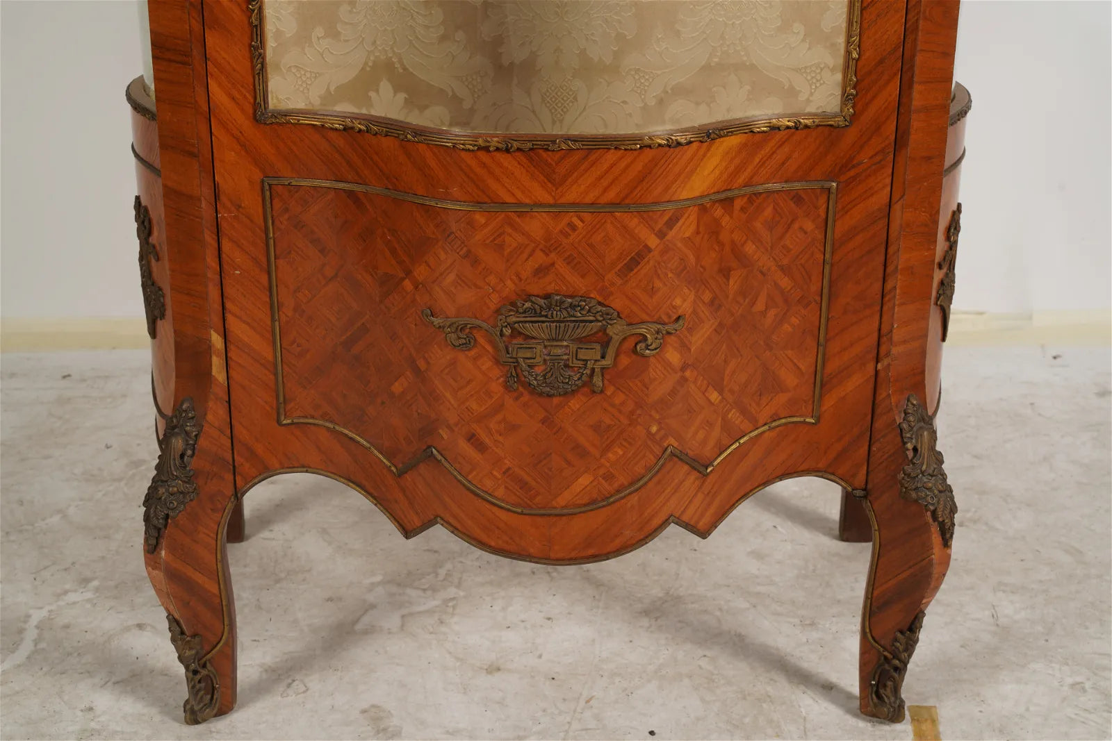 AF3-014: Antique Late 19th Century French Louis XV Style Kingwood Parquetry Vitrine Cabinet