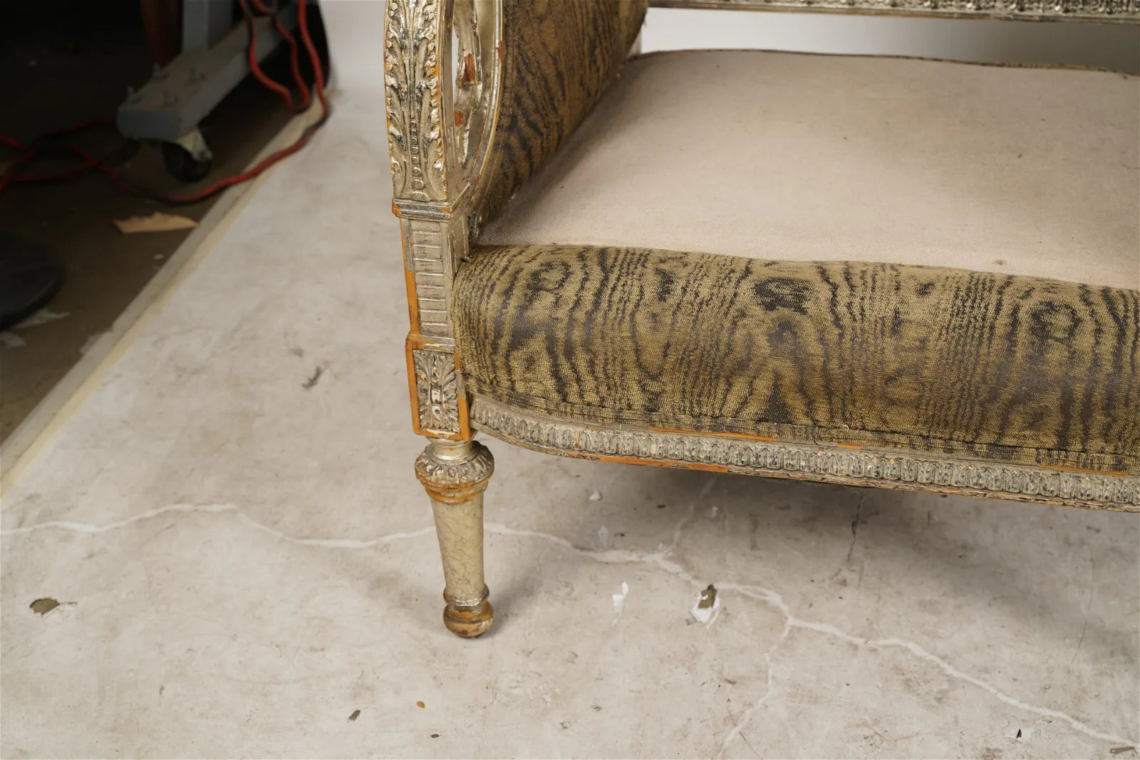 AF2-043: Antique Late 19th Century Louis XVI Silver Leafed Carved Upholstered Settee