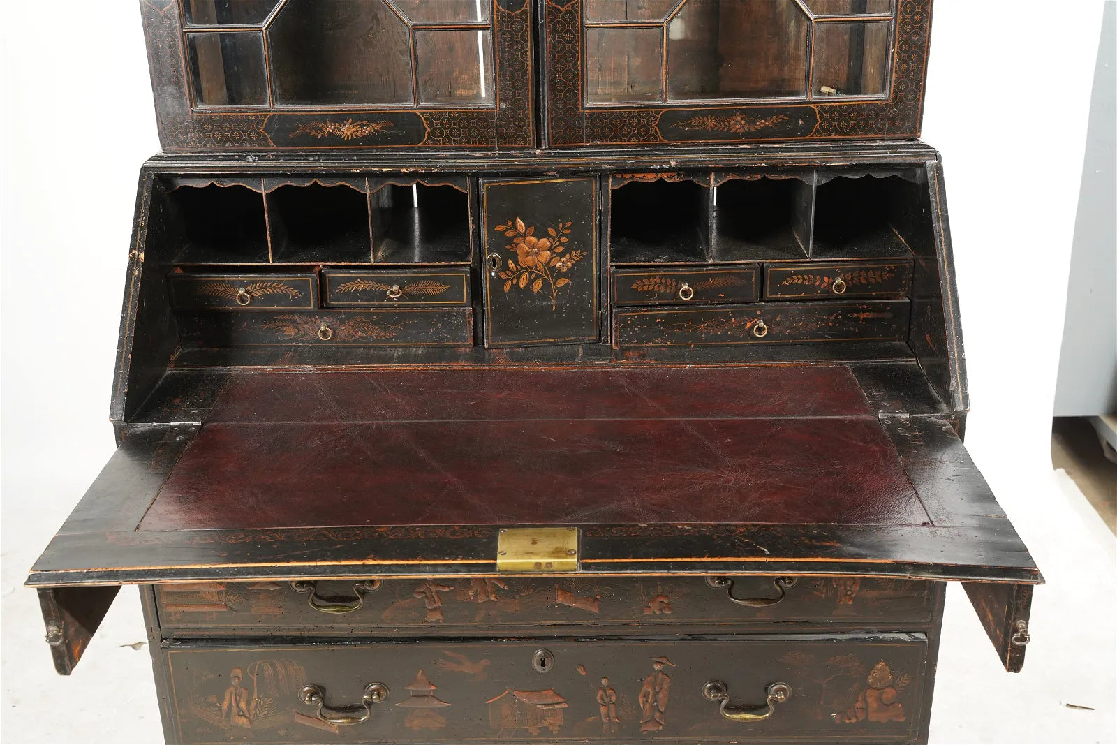 AF5-001: Antique Late 18th Century American Chinoiserie Black and Gilt Japanned Bureau Secretary Bookcase