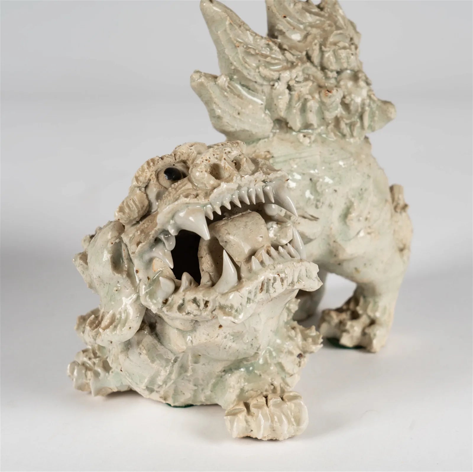 DA5-019: Glazed Porcelain Chinese Crouching Foo Lion