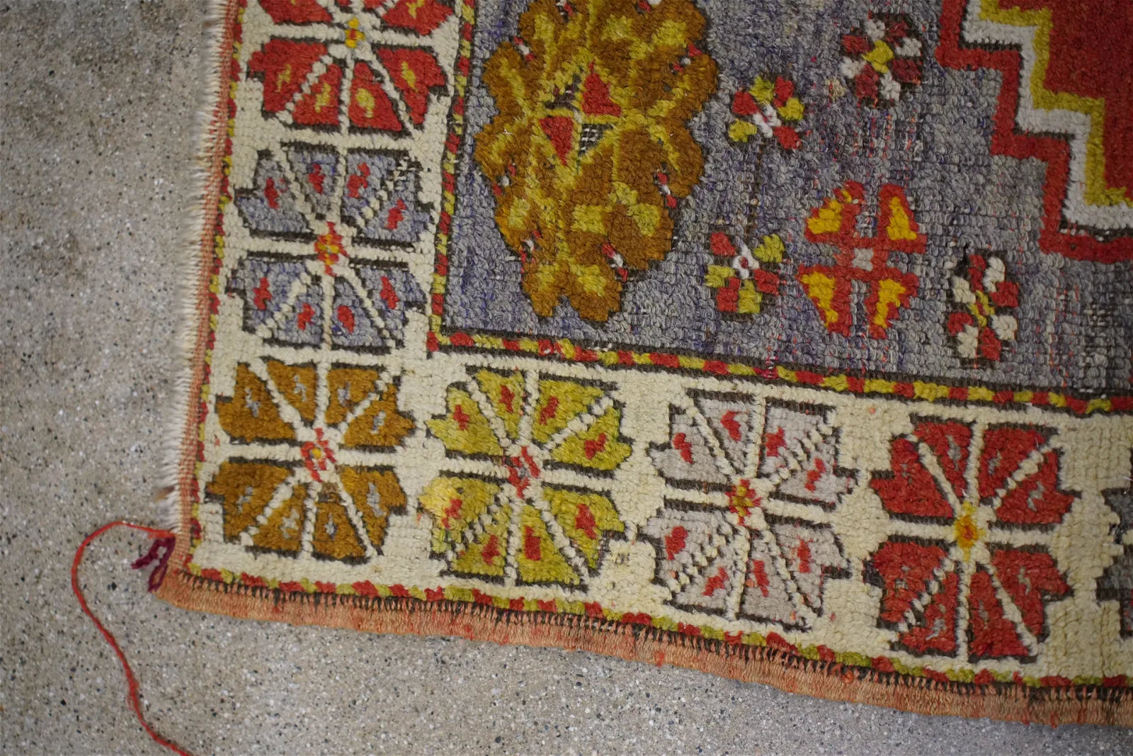 OR7-006: 20th Century Turkish Oushak Hand Tied Rug