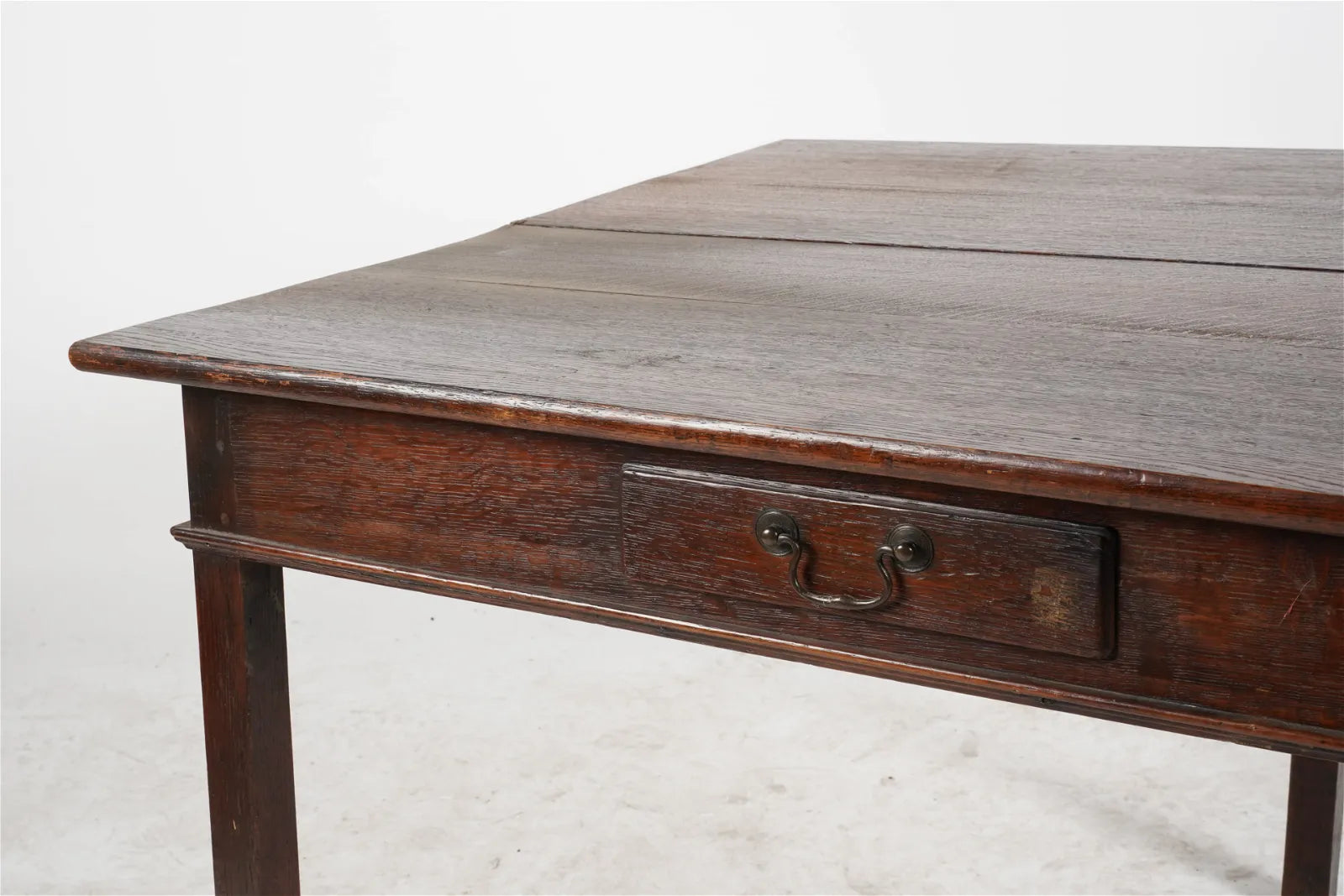 AF1-004: Late 18th Century English Georgian Oak Flip Top Table