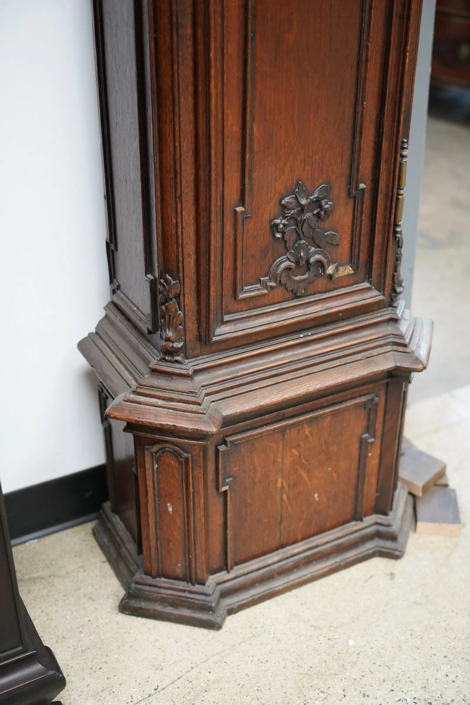 TK1-044: Late 18th Century French Louis XV Provincial Carved Oak Tall Case Clock