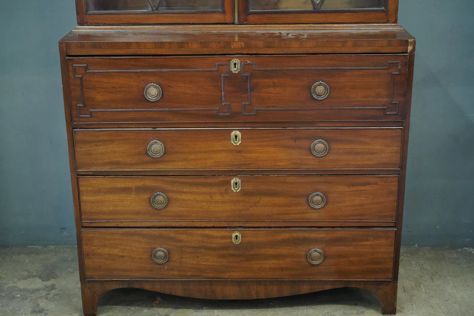 AF5-392: Early 19th Century English Regency Mahogany Secretary Bookcase