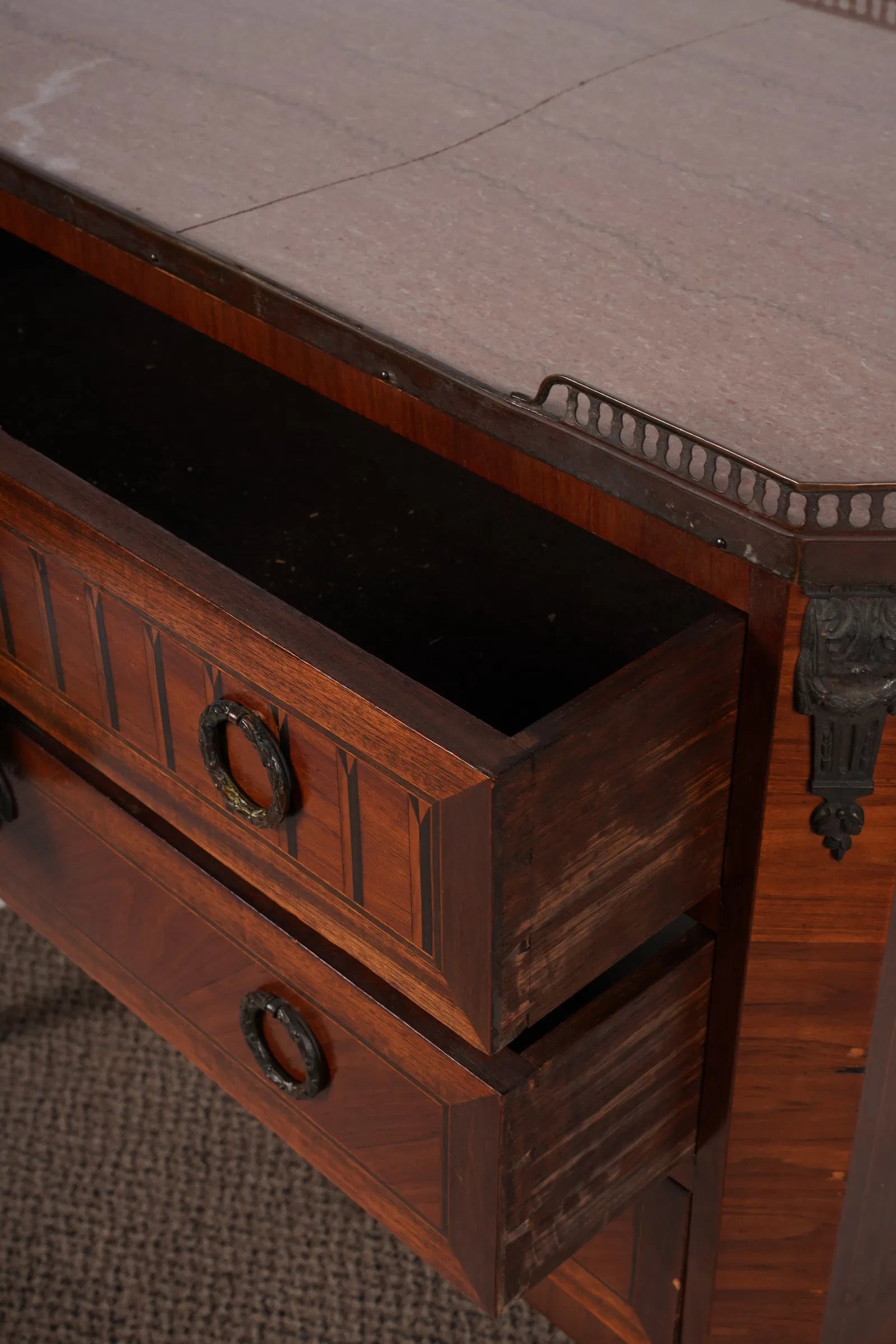 AF4-027: Late 19th Century French Louis XV/XVI Transitional Kingwod Marquetry Marble Top Chest