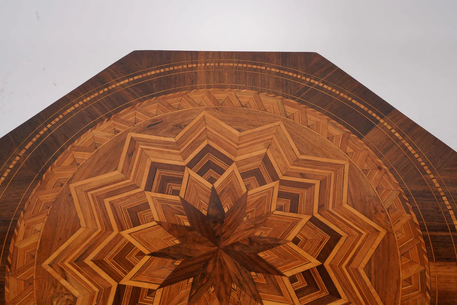 AF1-412: Late 19th Century Italian Marquetry Walnut Tripod Low Table