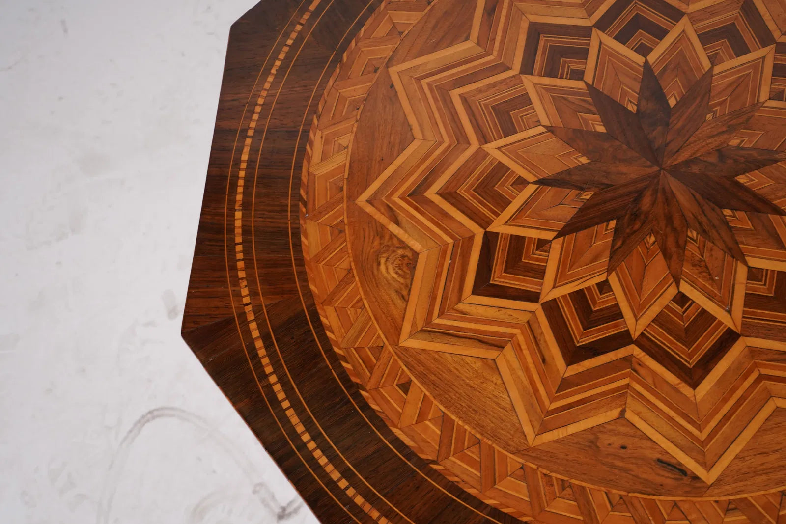 AF1-412: Late 19th Century Italian Marquetry Walnut Tripod Low Table