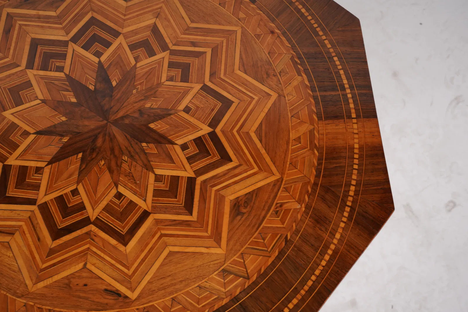 AF1-412: Late 19th Century Italian Marquetry Walnut Tripod Low Table