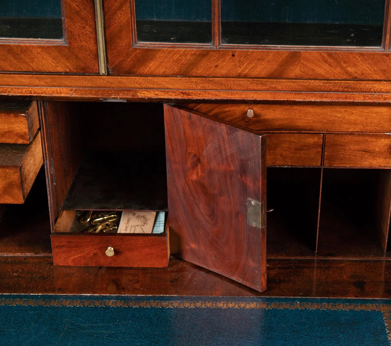 AF5-033: Late 18th Century Georgian Mahogany Bureau Bookcase