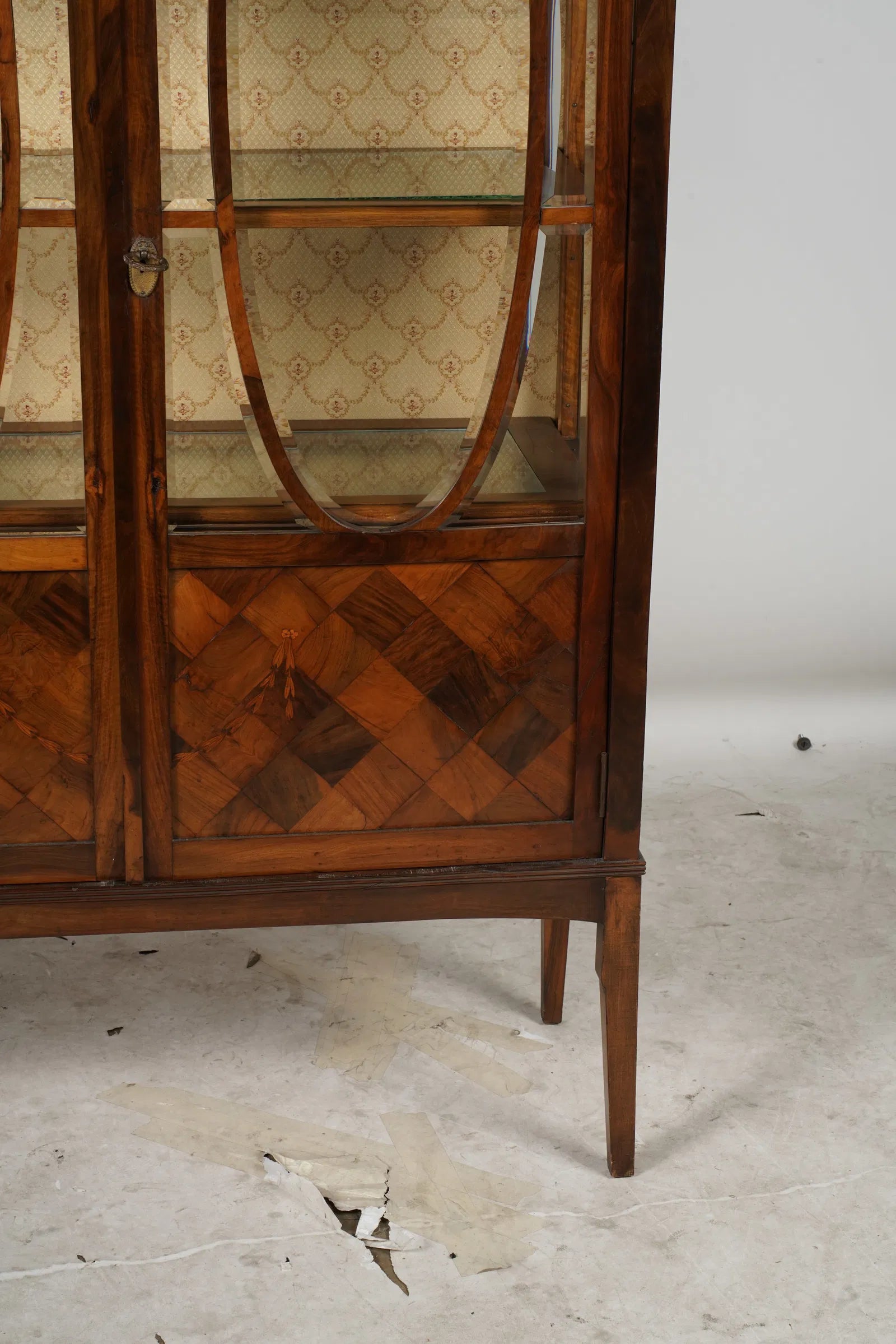 AF3-025: Late 19th Century French Marquetry Parquetry Inlay Kingwood Vitrine Cabinet