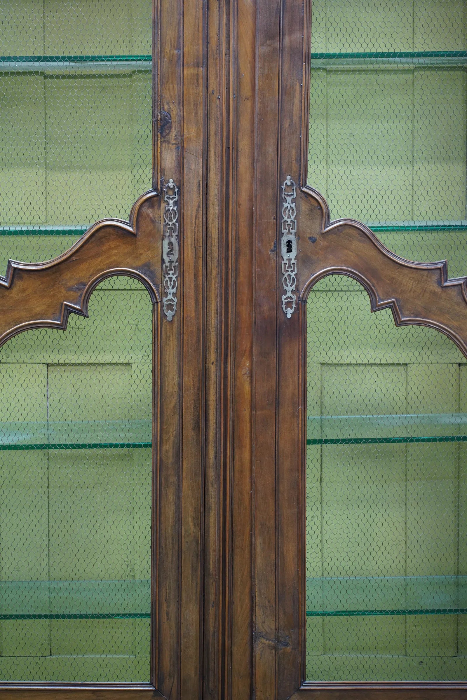 AF3-019: Antique 18th Century French Provincial Louis XV Inlaid Walnut Armoire