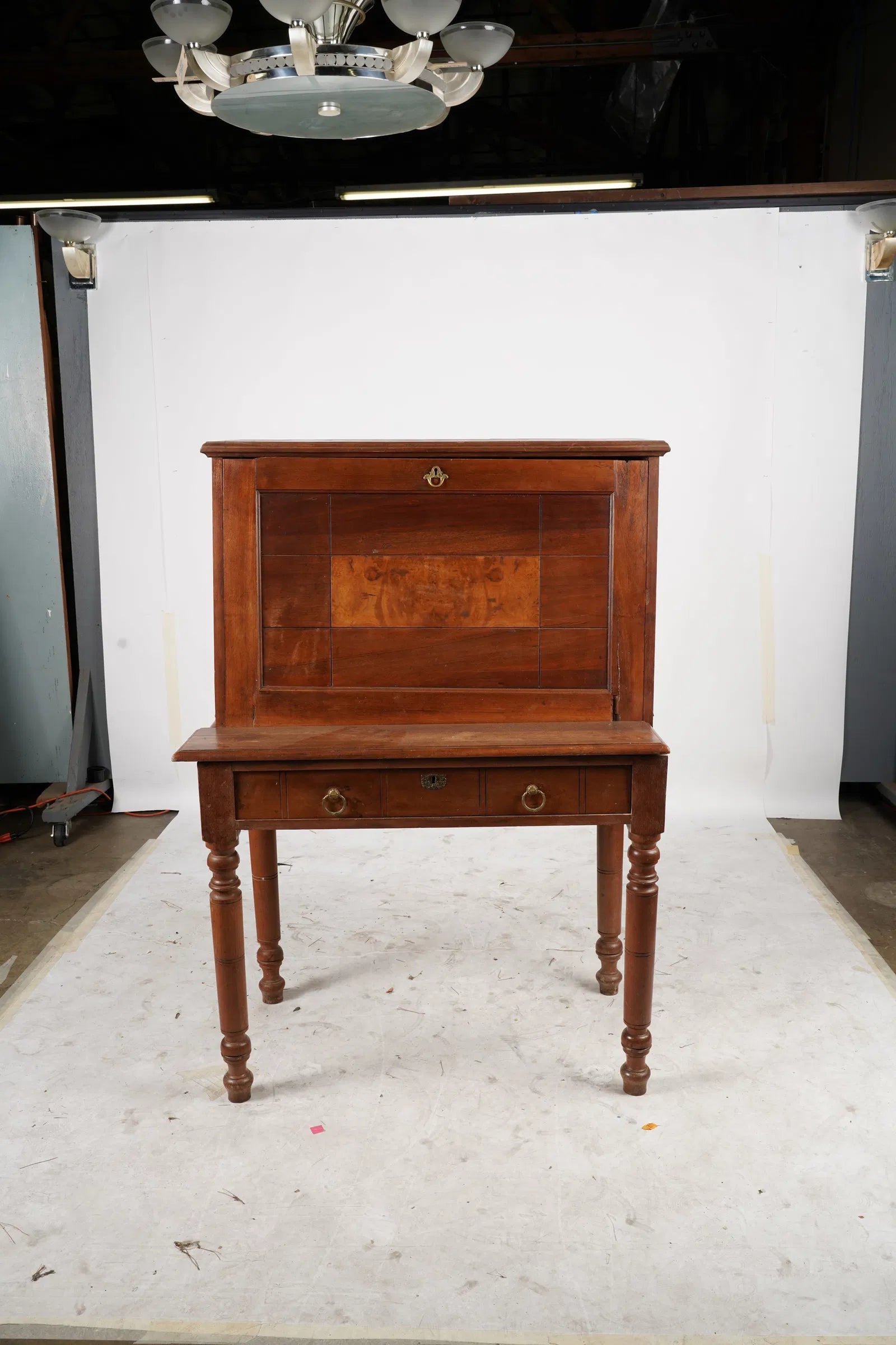 AF5-039: Antique Early 19th Century American Federal Walnut Fall Front Secretary