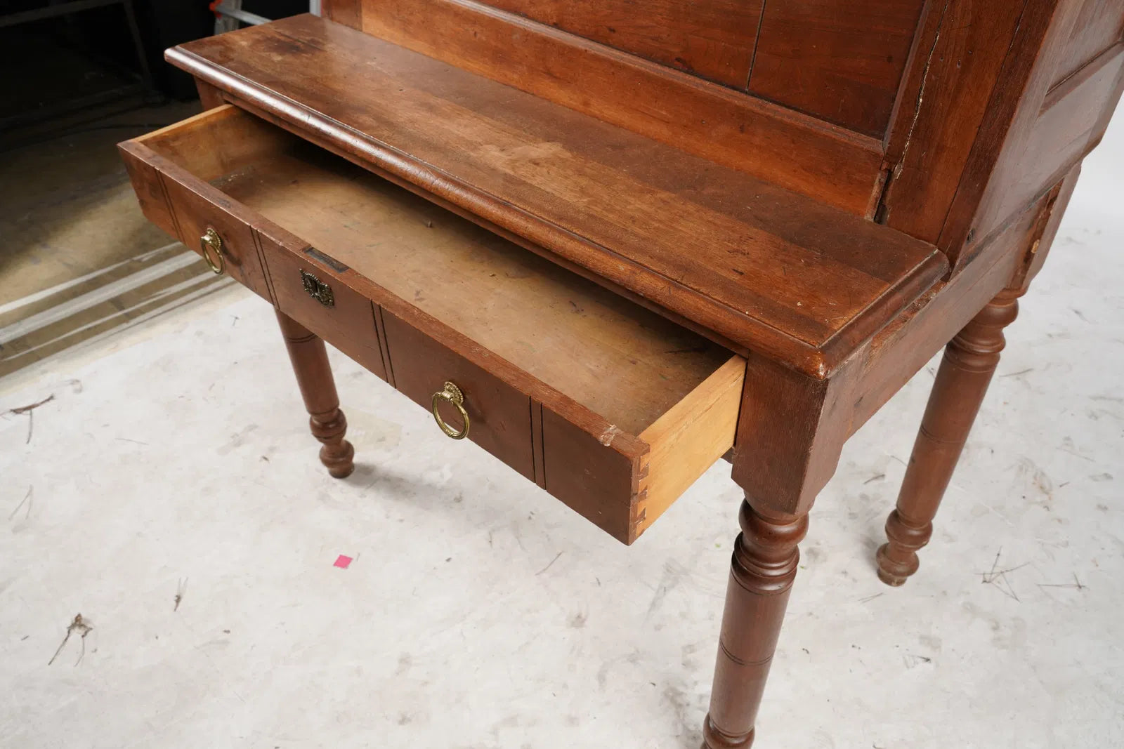 AF5-039: Antique Early 19th Century American Federal Walnut Fall Front Secretary