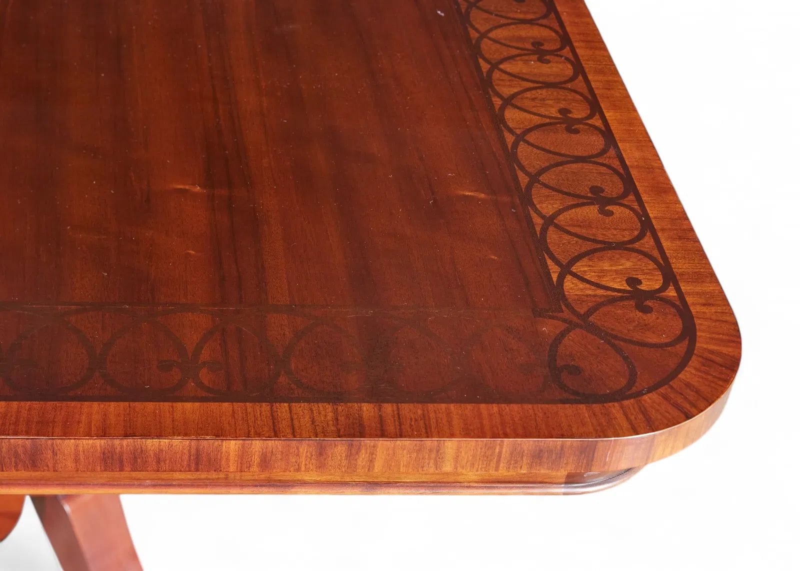 AF1-057: 20th Century John Widdicomb Neoclassical Pedestal Inlaid Mahogany Extension Dining Table