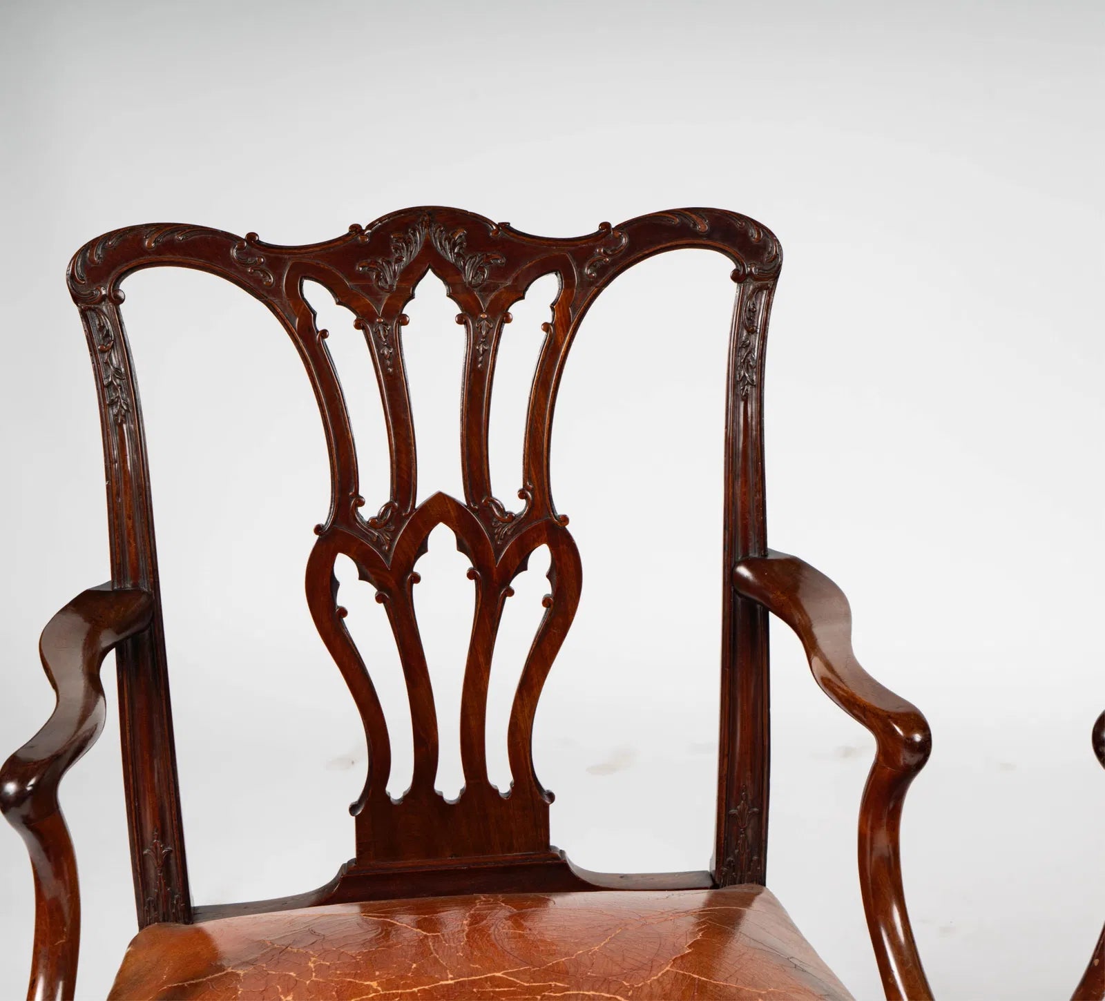 AF2-060: Pair of Early 19th Century English Chippendale Style Mahogany Arm Chairs With Leather Seats