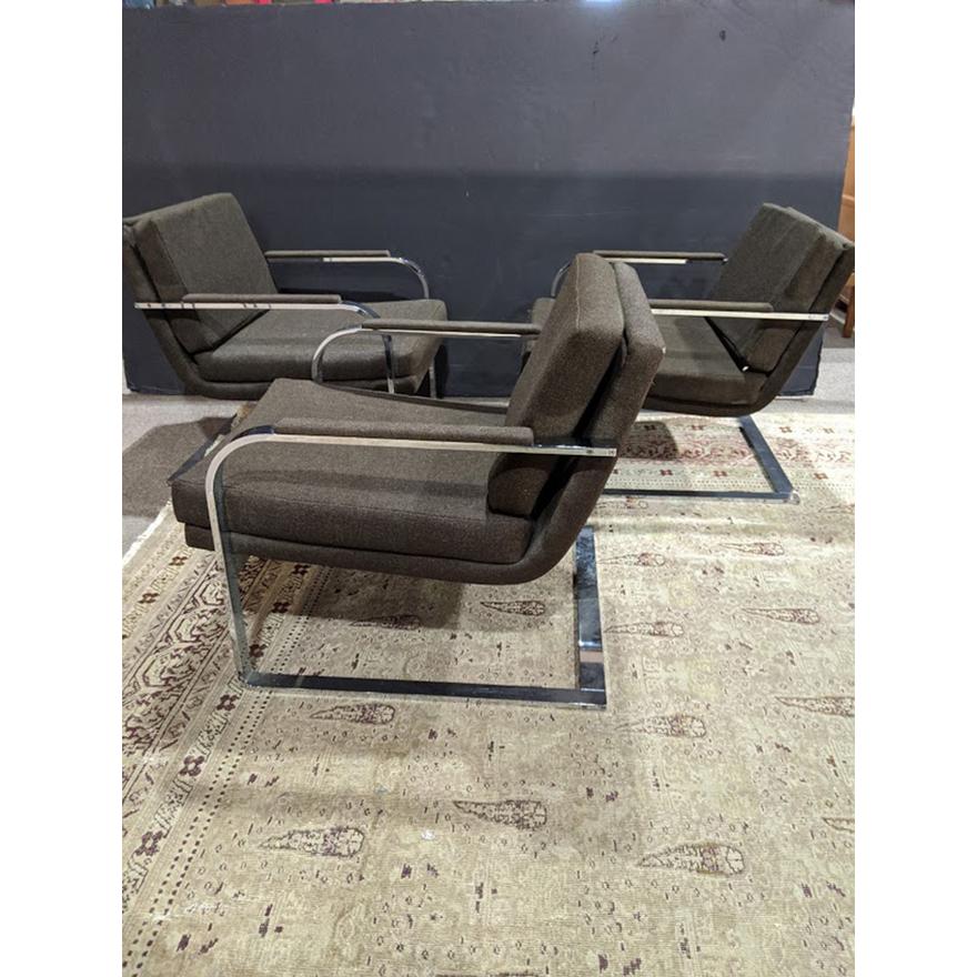 AF2-152: VINTAGE SET OF 3 MID 20TH CENTURY MILO BAUGHMAN STYLE CANTILEVERED LOUNGE CHAIRS