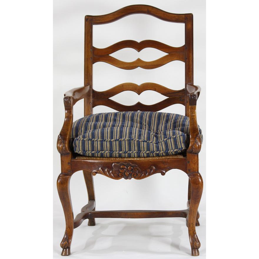 AF2-153: ANTIQUE EARLY 20TH CENTURY FRENCH PROVINCIAL ARMCHAIR W/ RUSH SEAT