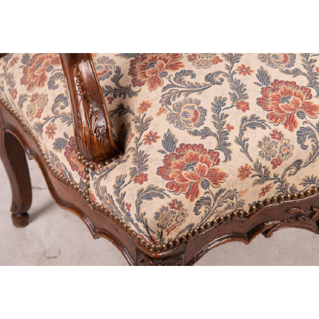 AF2-155: ANTIQUE LATE 18TH CENTURY FRENCH LOUIS XV / REGENCE BEECHWOOD FAUTEUIL