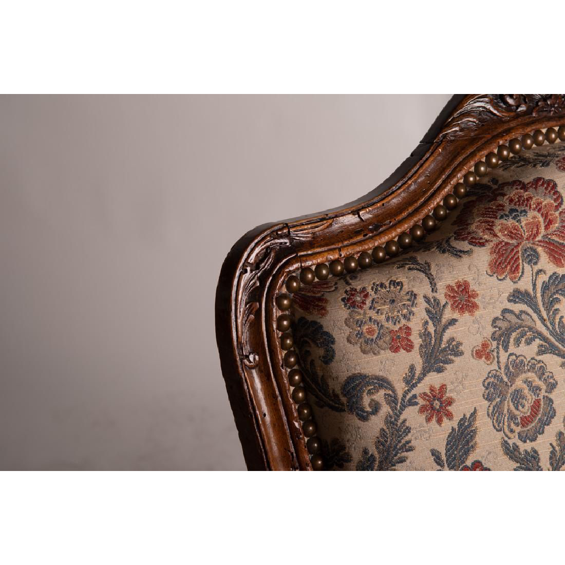 AF2-155: ANTIQUE LATE 18TH CENTURY FRENCH LOUIS XV / REGENCE BEECHWOOD FAUTEUIL