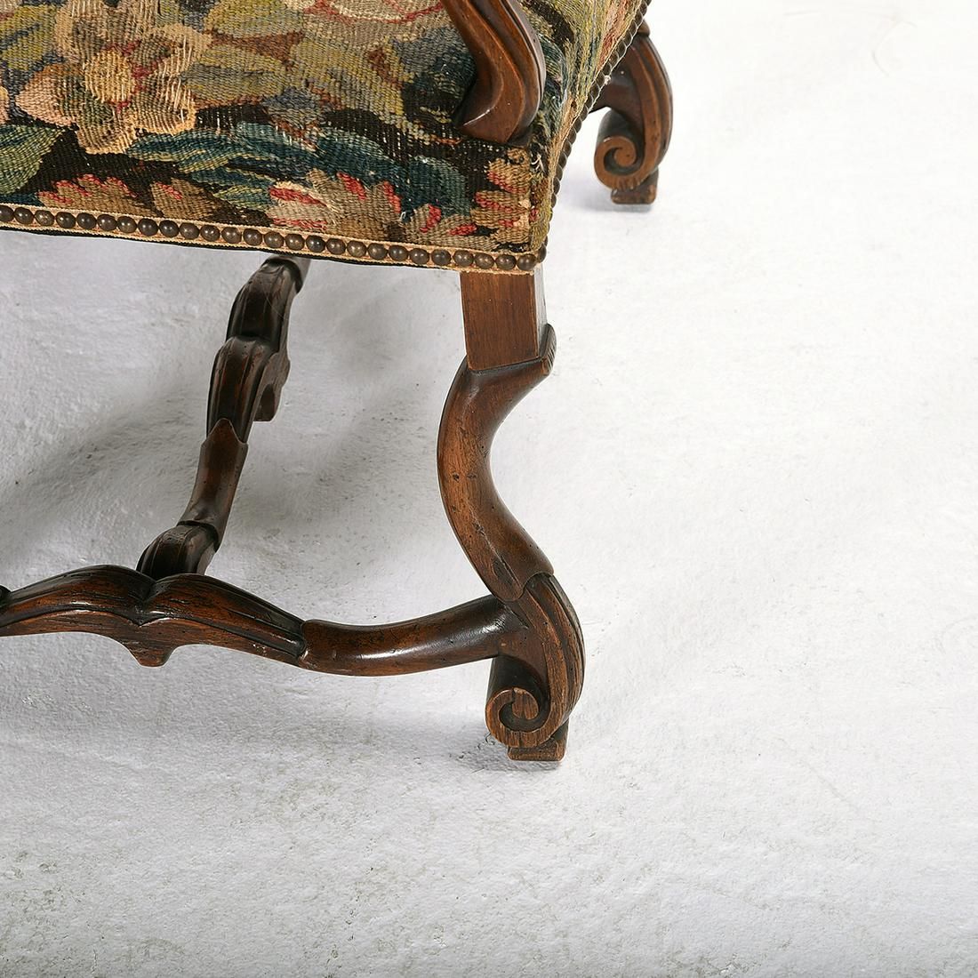 AF2-244: ANTIQUE LATE 18TH CENTURY LOUIS XIII REVIVAL ARMCHAIR WITH FLEMISH TAPESTRY UPHOLSTERY