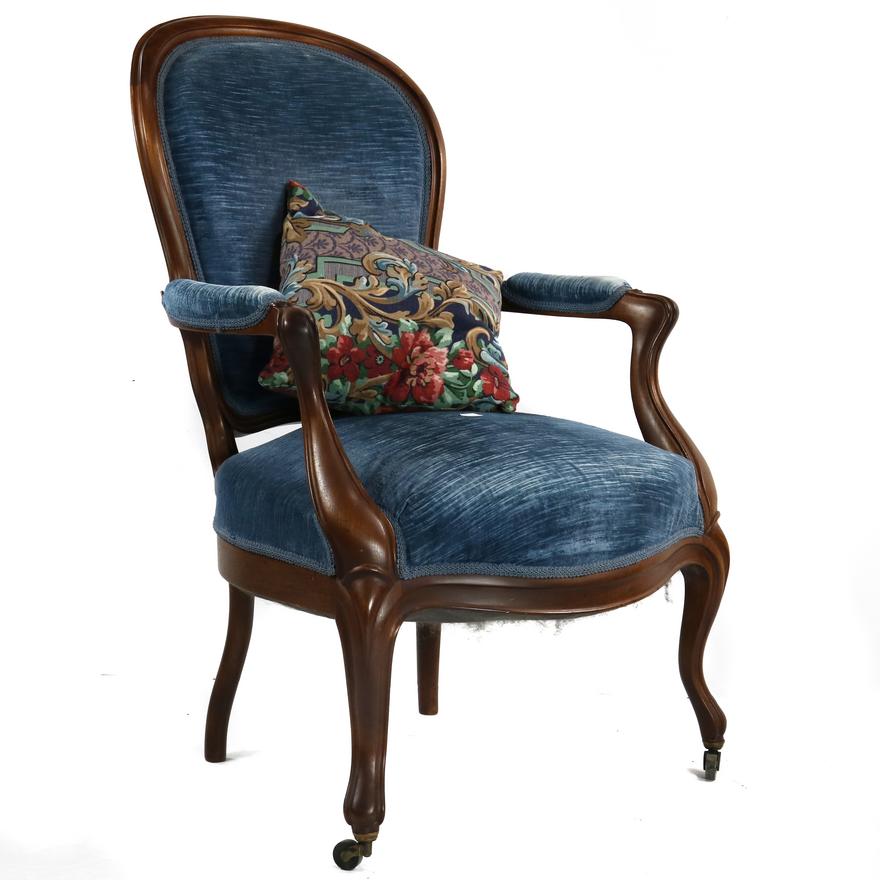 AF2-213: Antique Period American Victorian Carved Walnut Baloon Back Armchair Circa 1850