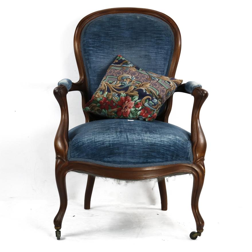 AF2-213: Antique Period American Victorian Carved Walnut Baloon Back Armchair Circa 1850