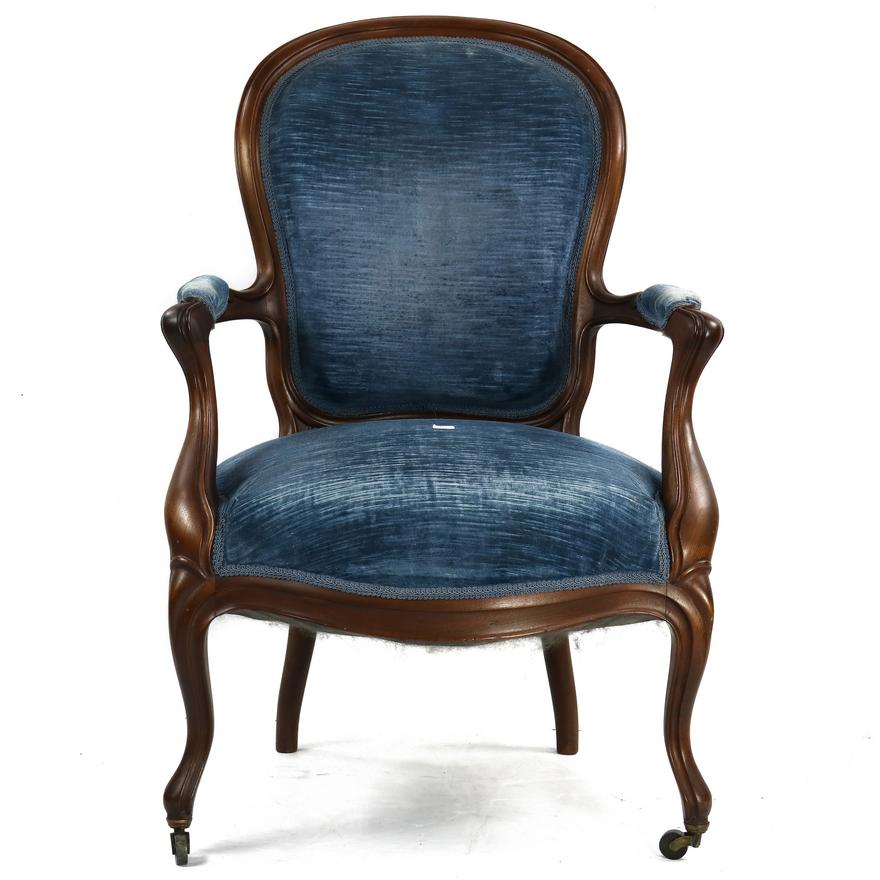 AF2-213: Antique Period American Victorian Carved Walnut Baloon Back Armchair Circa 1850