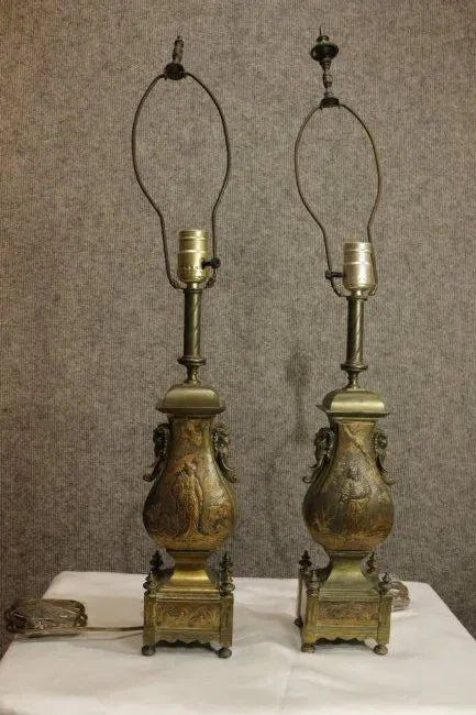 AL2-040: Antique Pair of Early 20th Century Chinoiserie Table Lamps