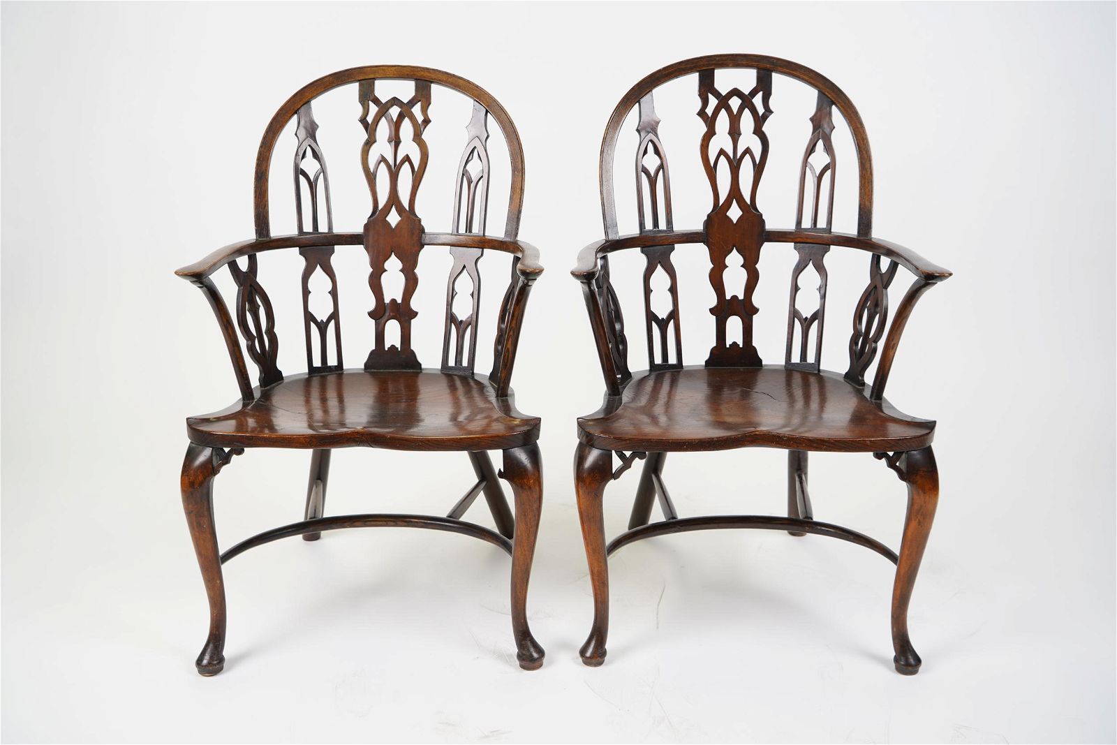 AF2-020: VINTAGE PAIR OF MID 20TH CENTURY F. PARKER & SONS ENGLISH OAK WINDSOR ARMCHAIRS