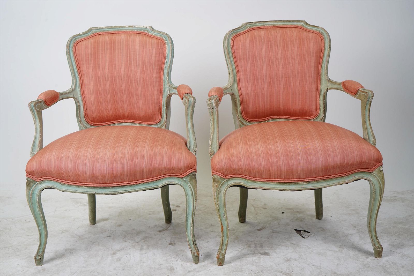 AF2-019: ANTIQUE PAIR OF LATE 19TH CENTURY PAINTED LOUIS XV STYLE FAUTEUILS