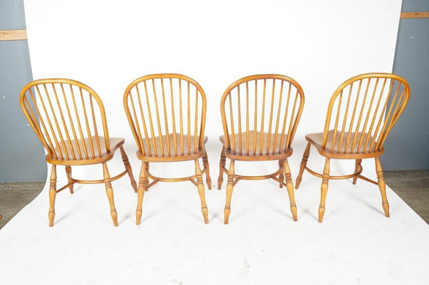 AF2-105: ANTIQUE SET OF 8 EARLY 20TH CENTURY OAK WINDSOR HOOP BACK DINING CHAIRS